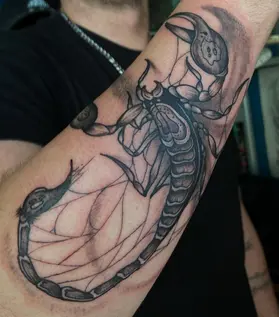 tatuaje de un escorpion
