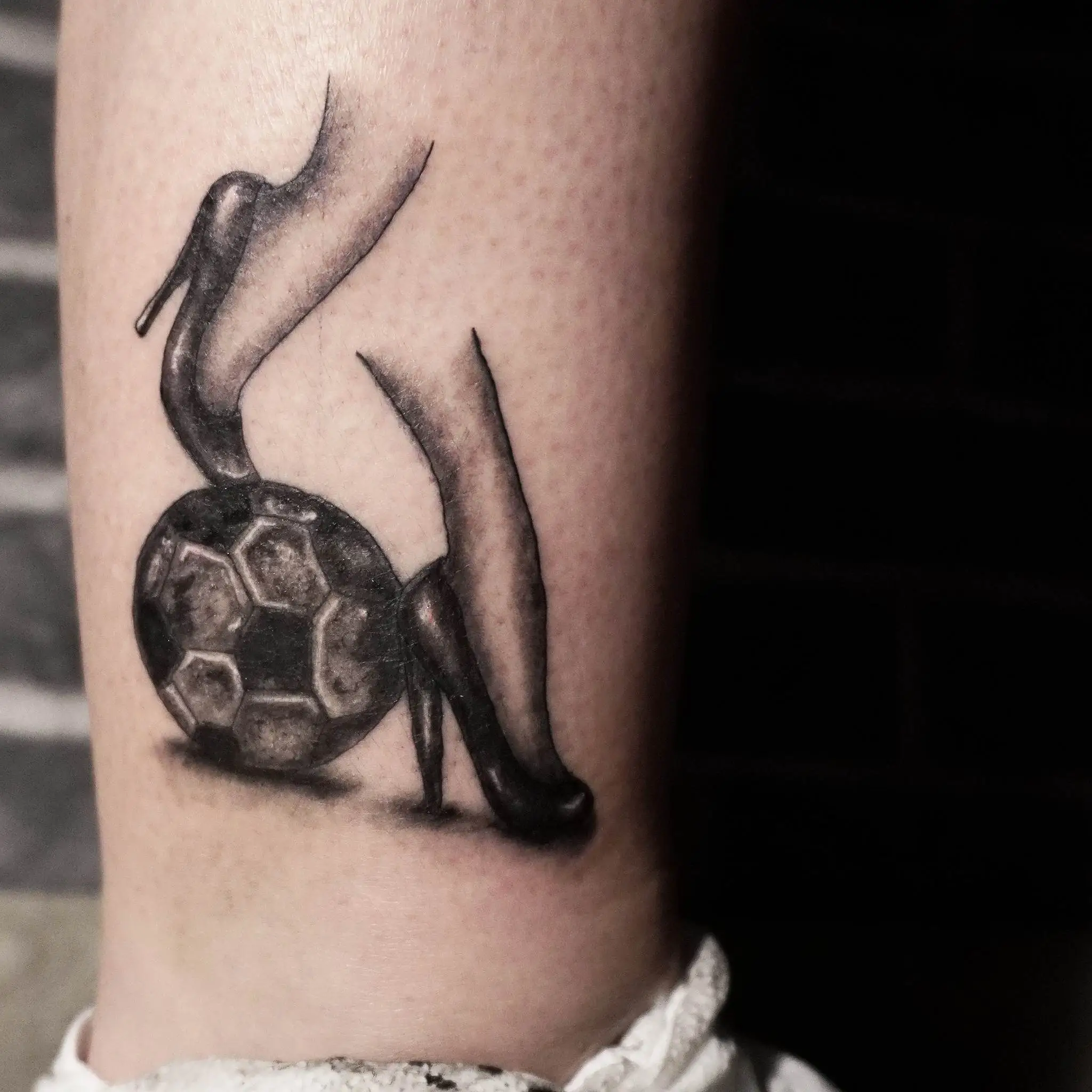 tatuaje de un balón de fútbol