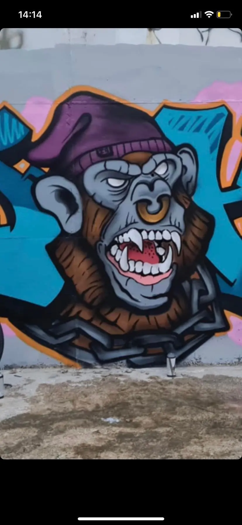 grafiti de un gorila
